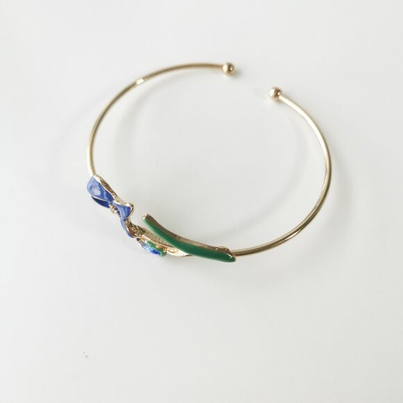 Betsey Johnson Floral Gold Bangle Elegant Fashion Bracelet - Picture 2 of 3